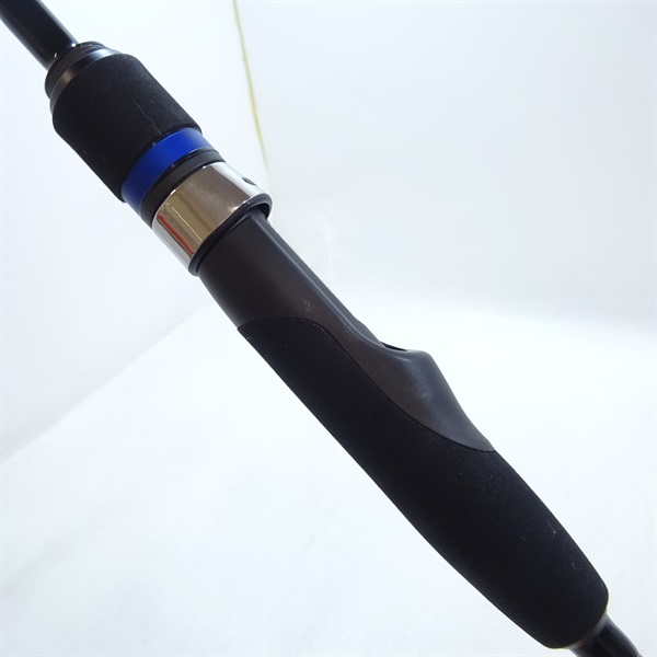 １５レガシー ＢＬＵＥＬＩＮＥ７７ＭＬＴ